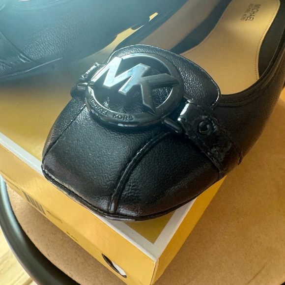 Michael Kors Moccasins- Black Leather - Picture 9 of 11